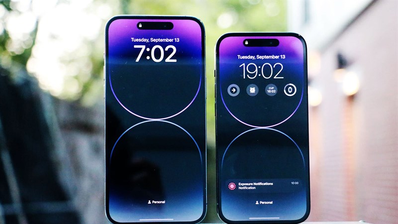 Màn hình 6.7 inch Super Retina XDR OLED